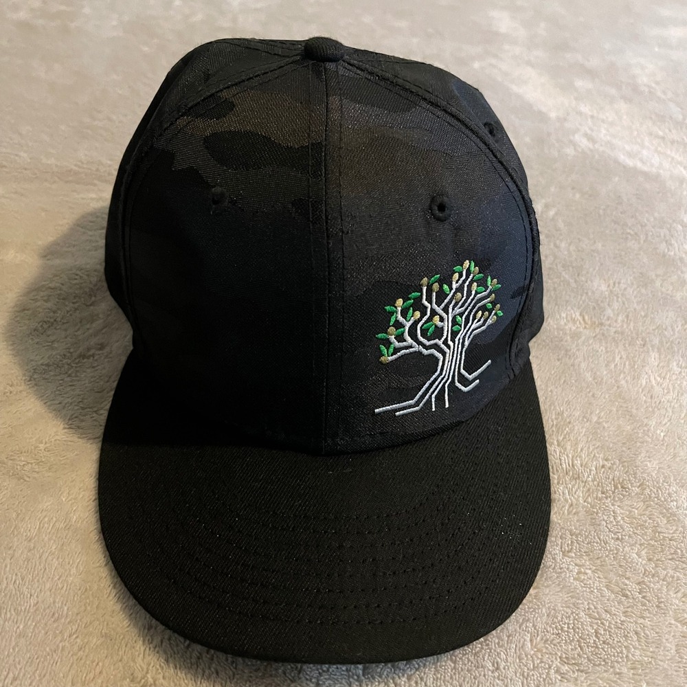 New Era 9FIFTY Snapback Hat Mens Black Camo Tree Circuit Board Embroidery OSFM